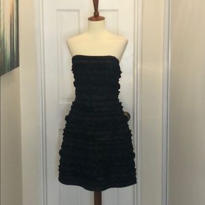 Laundry by Shelli Segal strapless ribbon dress